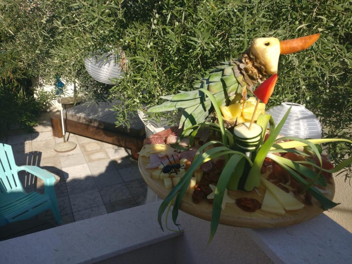 Apartments Villa A - Heating Pool Trogir Zewnętrze zdjęcie