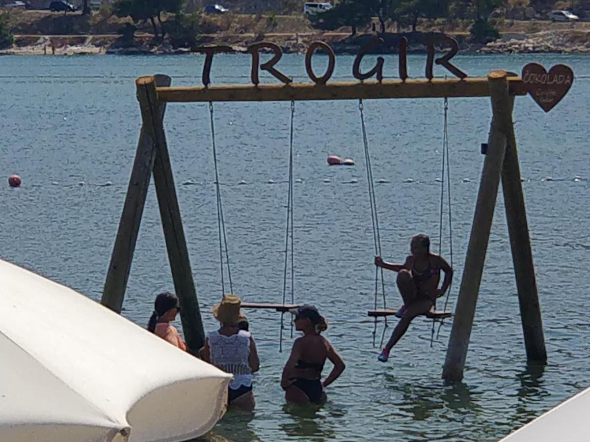 Apartments Villa A - Heating Pool Trogir Zewnętrze zdjęcie