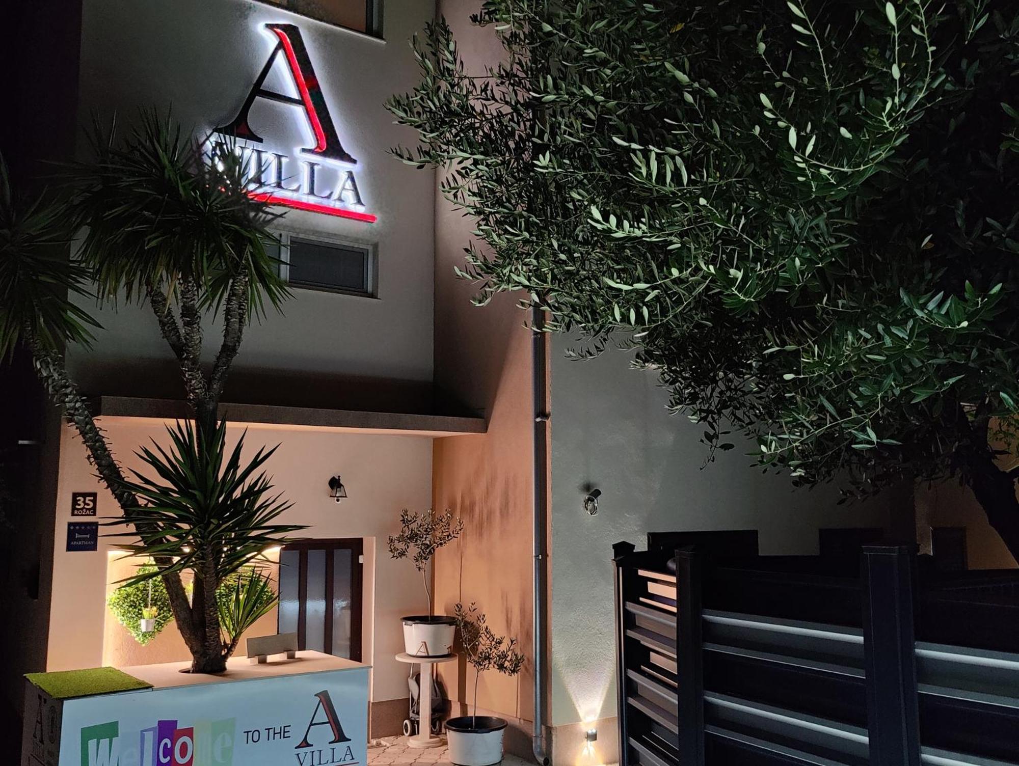 Apartments Villa A - Heating Pool Trogir Zewnętrze zdjęcie